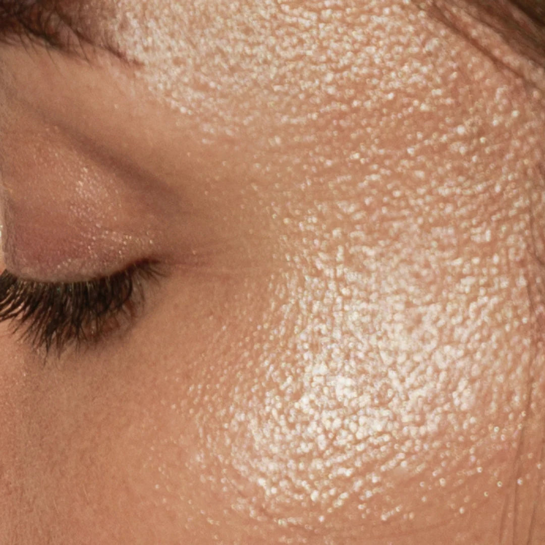 Close-up of a woman's eye